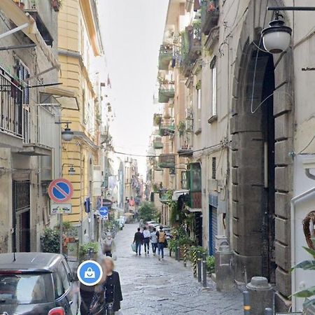 La Stanza Di Zeza Acomodação com café da manhã Nápoles Exterior foto